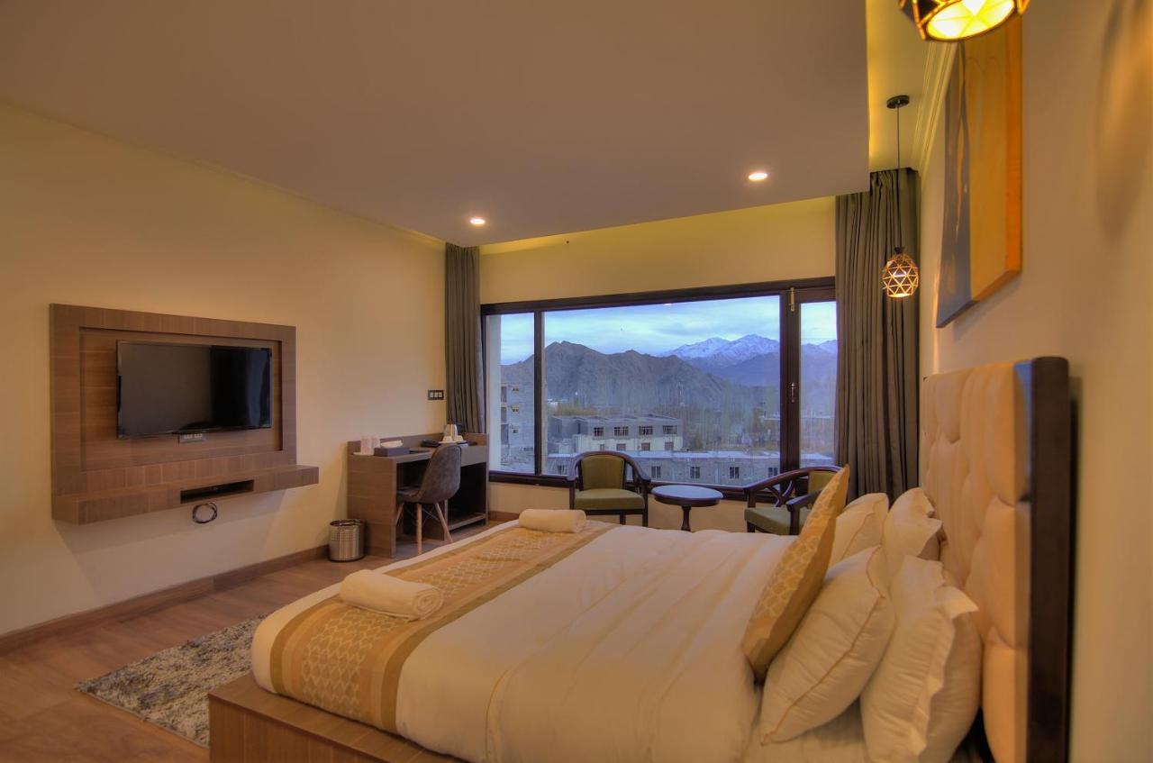 Hotel Sia Residency 列城 外观 照片